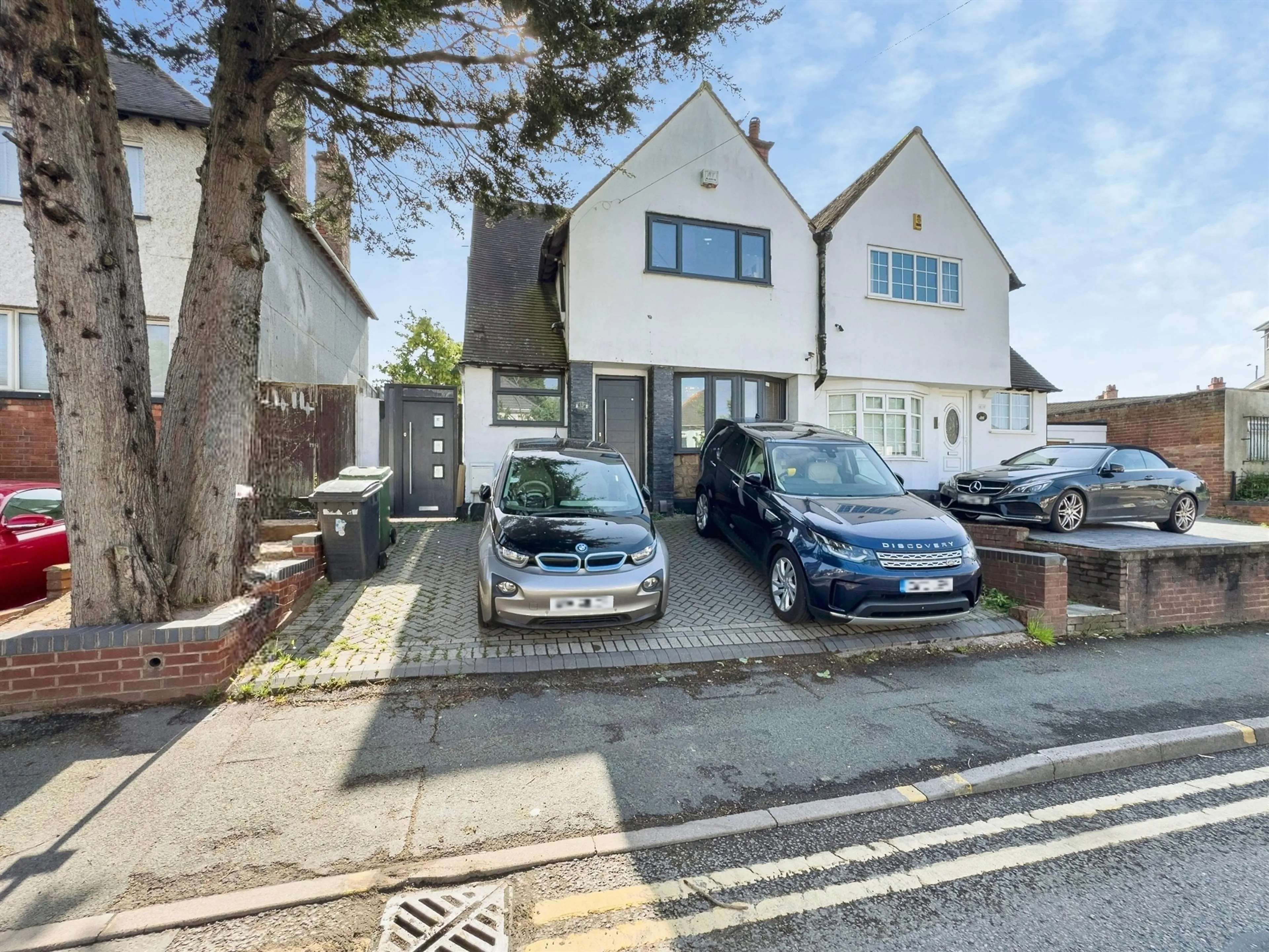 Property photo 0