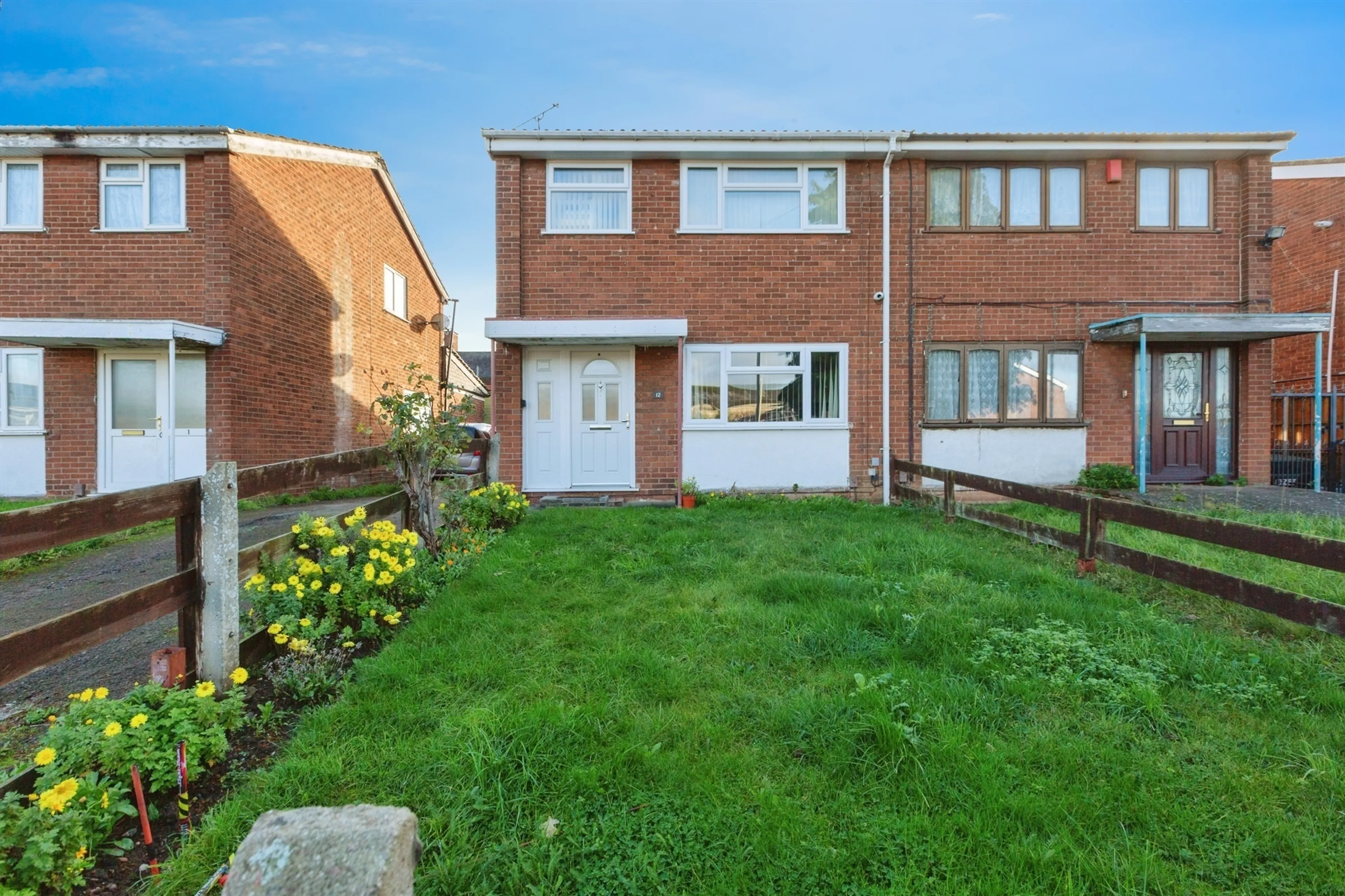 Property photo 0