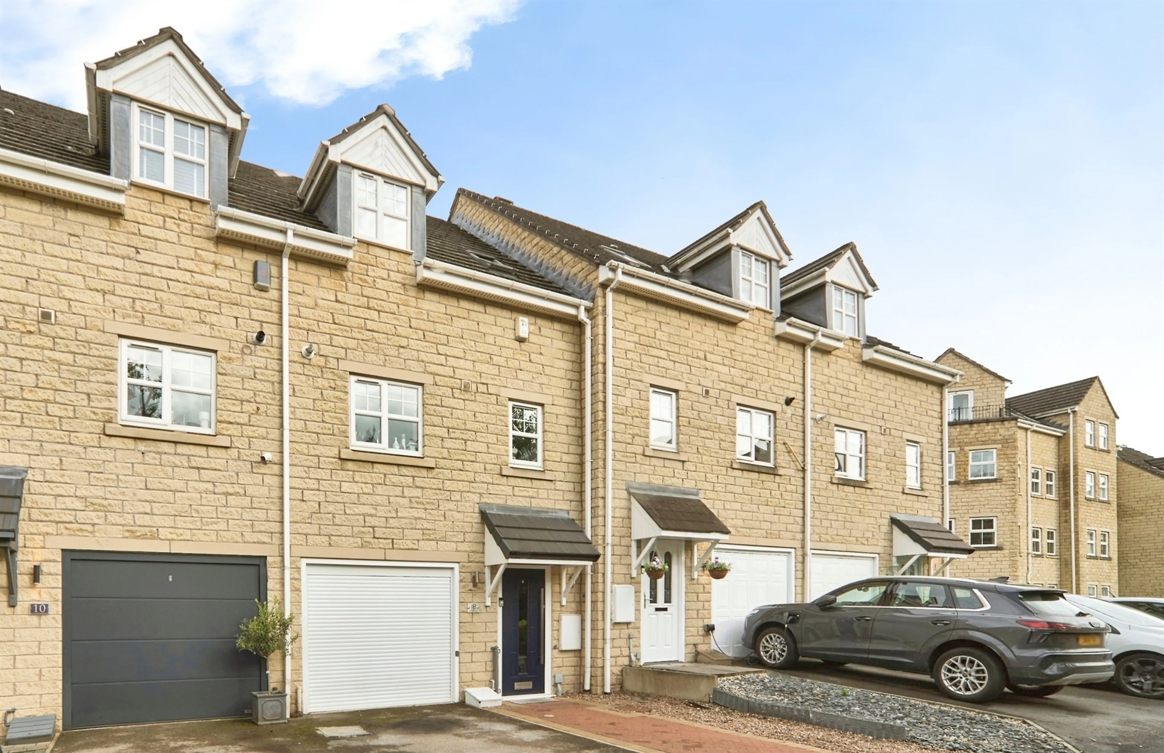 Property at Navigation Drive, Apperley Bridge, Bradford