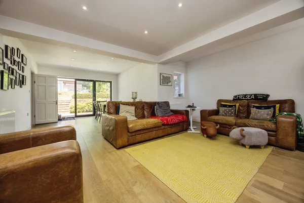 Oak Tree Road, Milford, Godalming, Su...