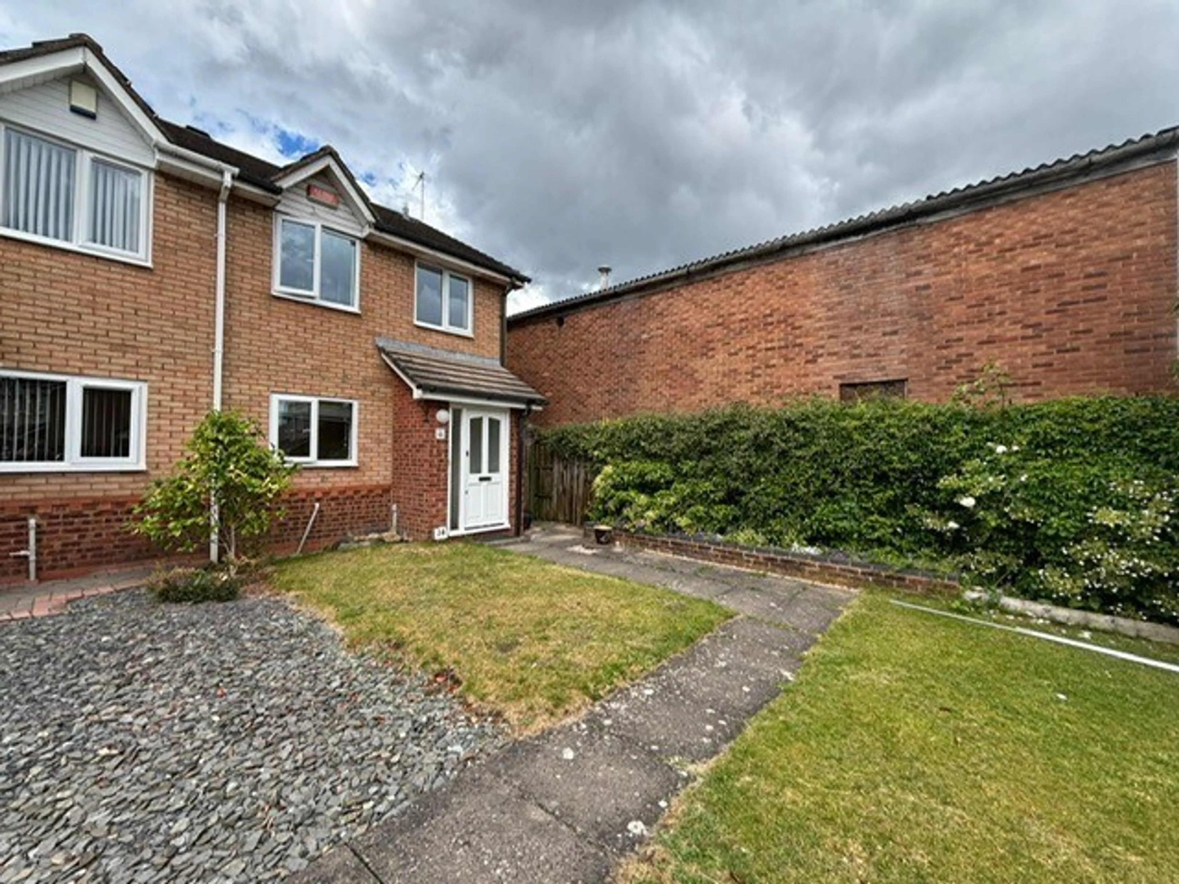 Property photo 0