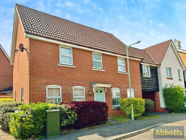 Wagtail Drive, Bury St Edmunds, IP32 7GP