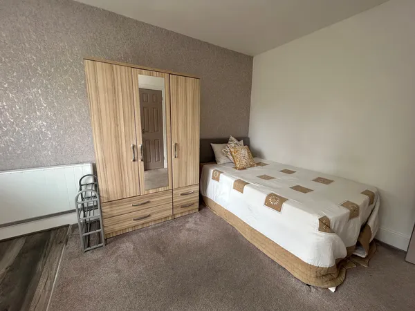 Chester Road, Erdington, B23 5TE