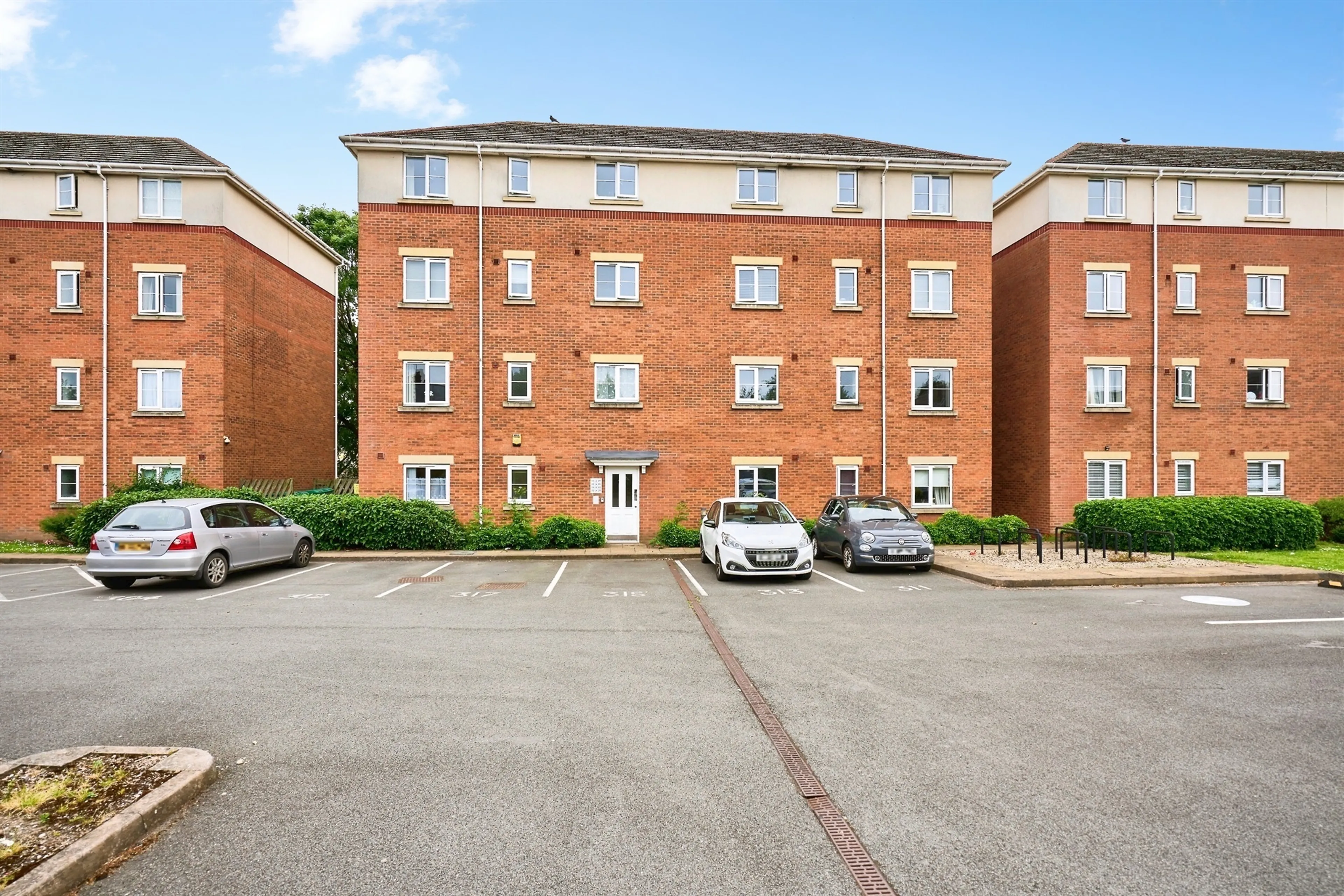 Property at Holyhead Road, Wednesbury