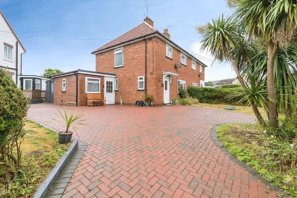 St. Margarets Crescent, Leiston, Suff...