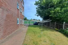 Farm Road, BURTON-ON-TRENT