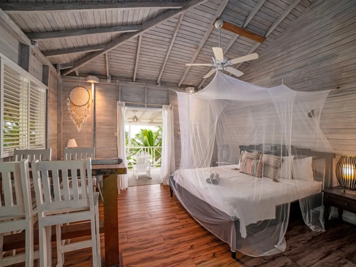 Eco Lifestyle & Lodge