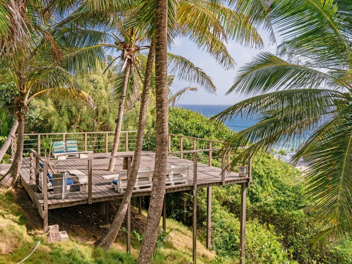 Eco Lifestyle & Lodge