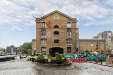 East Smithfield, London, E1W photo 18