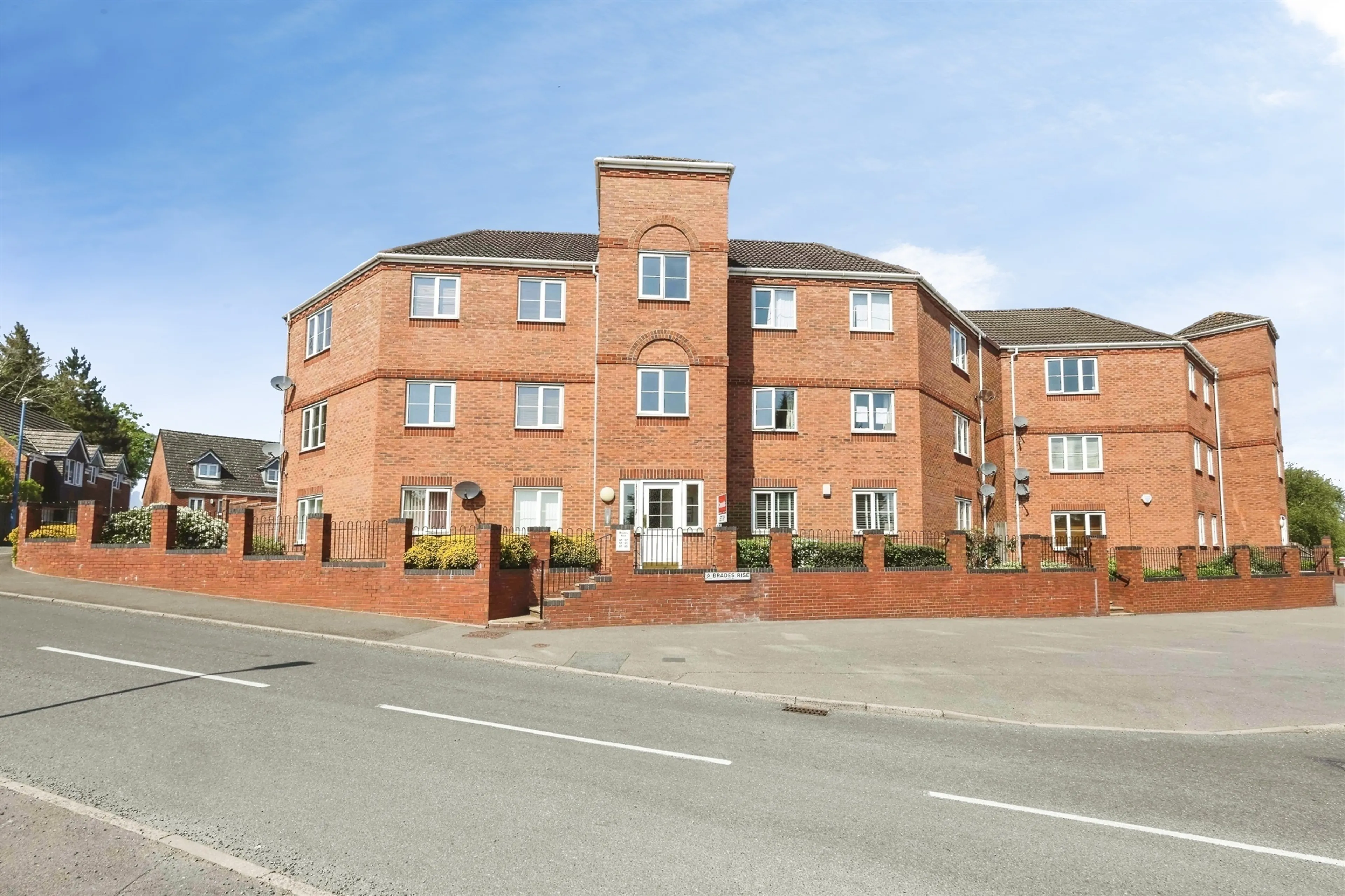 Property photo 0