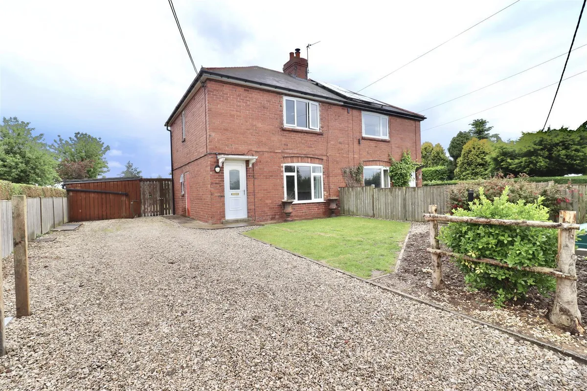 Sparrowcroft Lane, Blacktoft, Goole