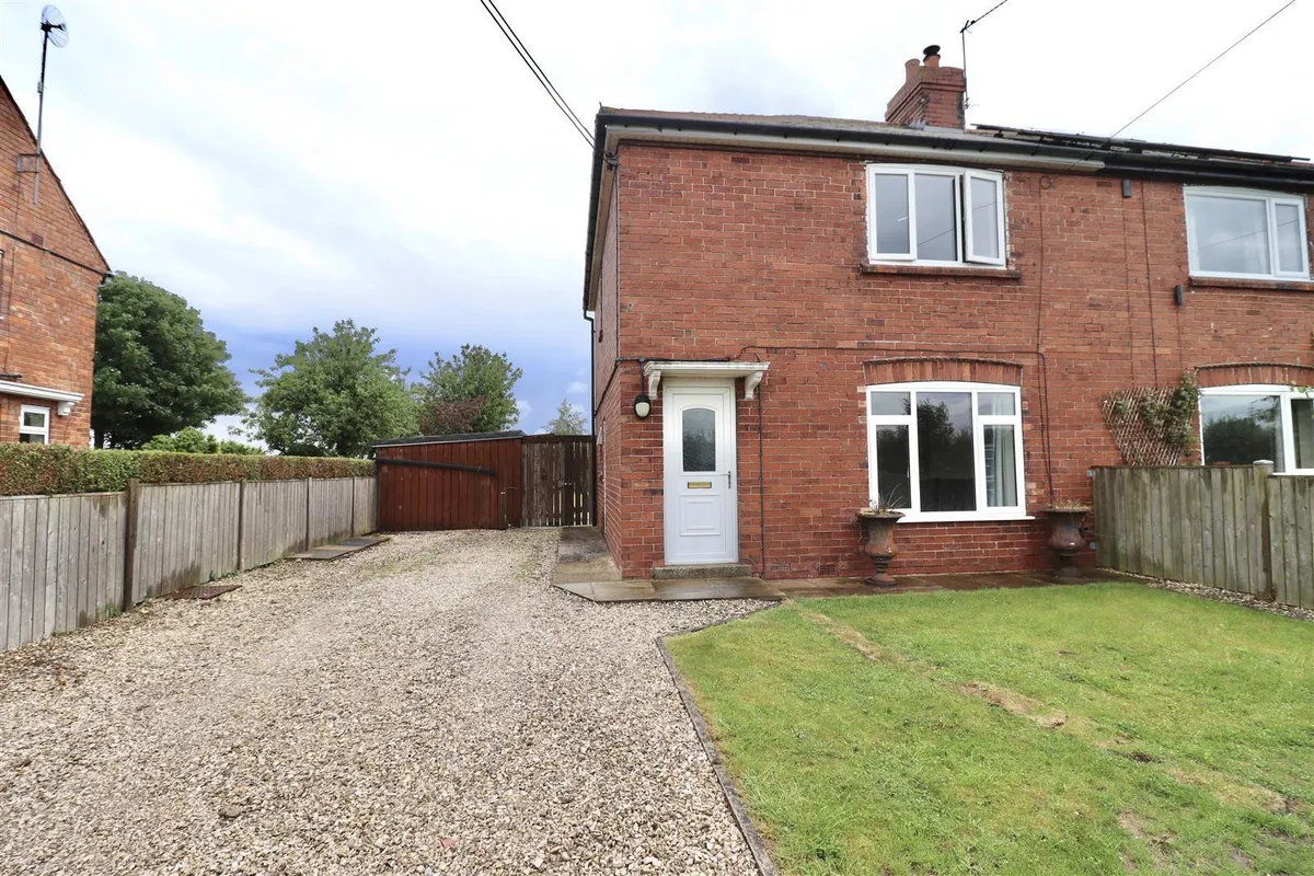 Sparrowcroft Lane, Blacktoft, Goole