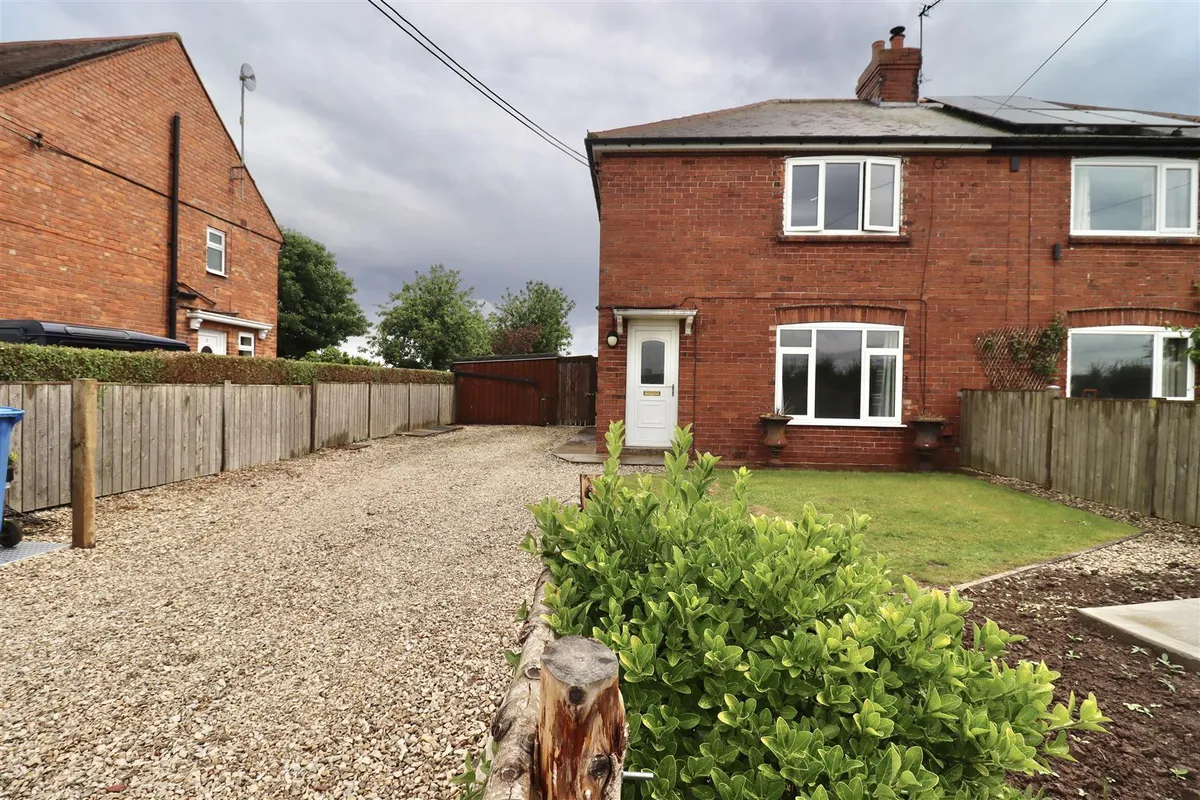 Sparrowcroft Lane, Blacktoft, Goole