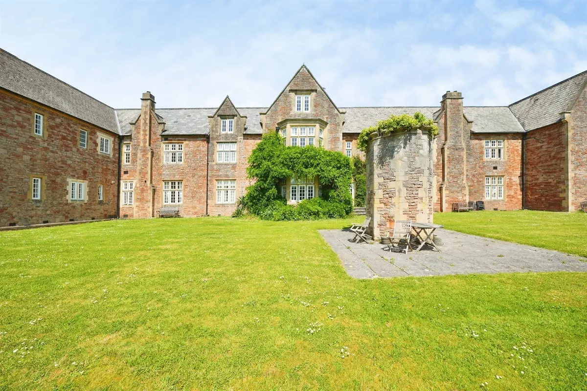 West Court, South Horrington Village, Wells