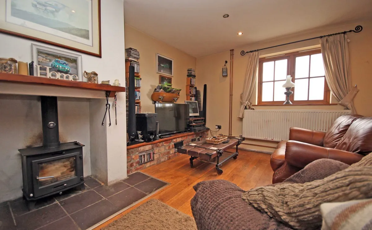 Talwrn, Llangefni, Isle of Anglesey, LL77