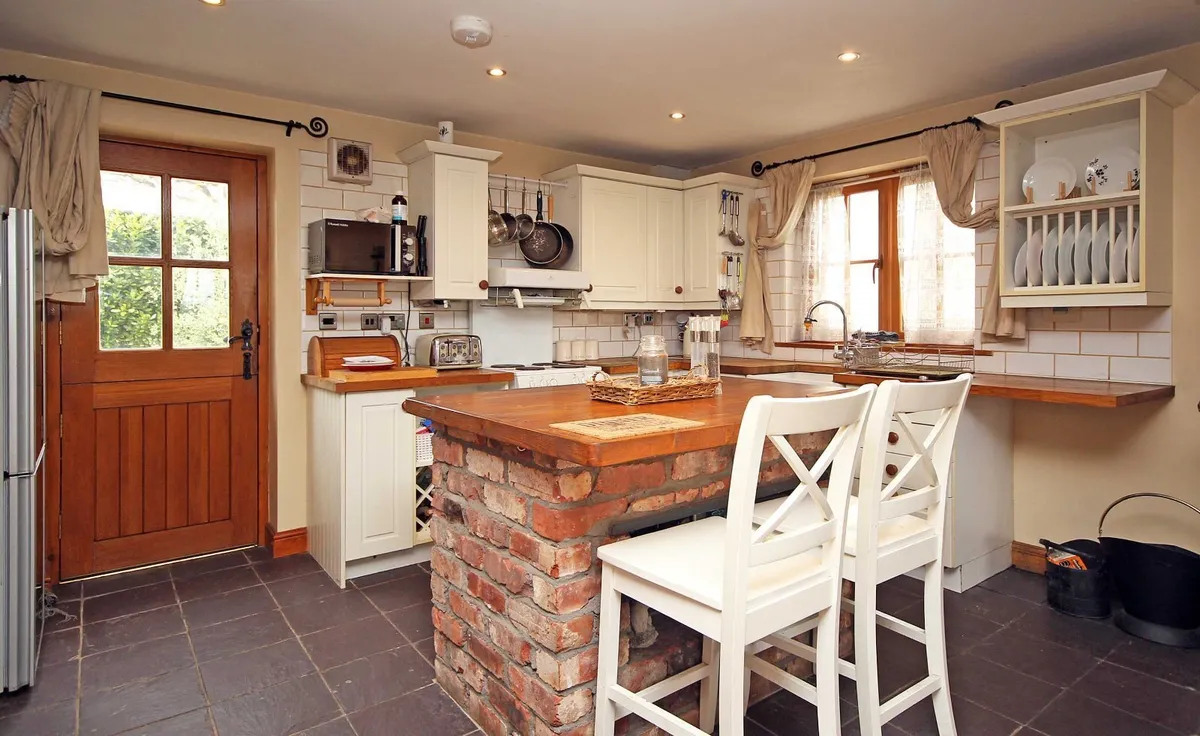 Talwrn, Llangefni, Isle of Anglesey, LL77