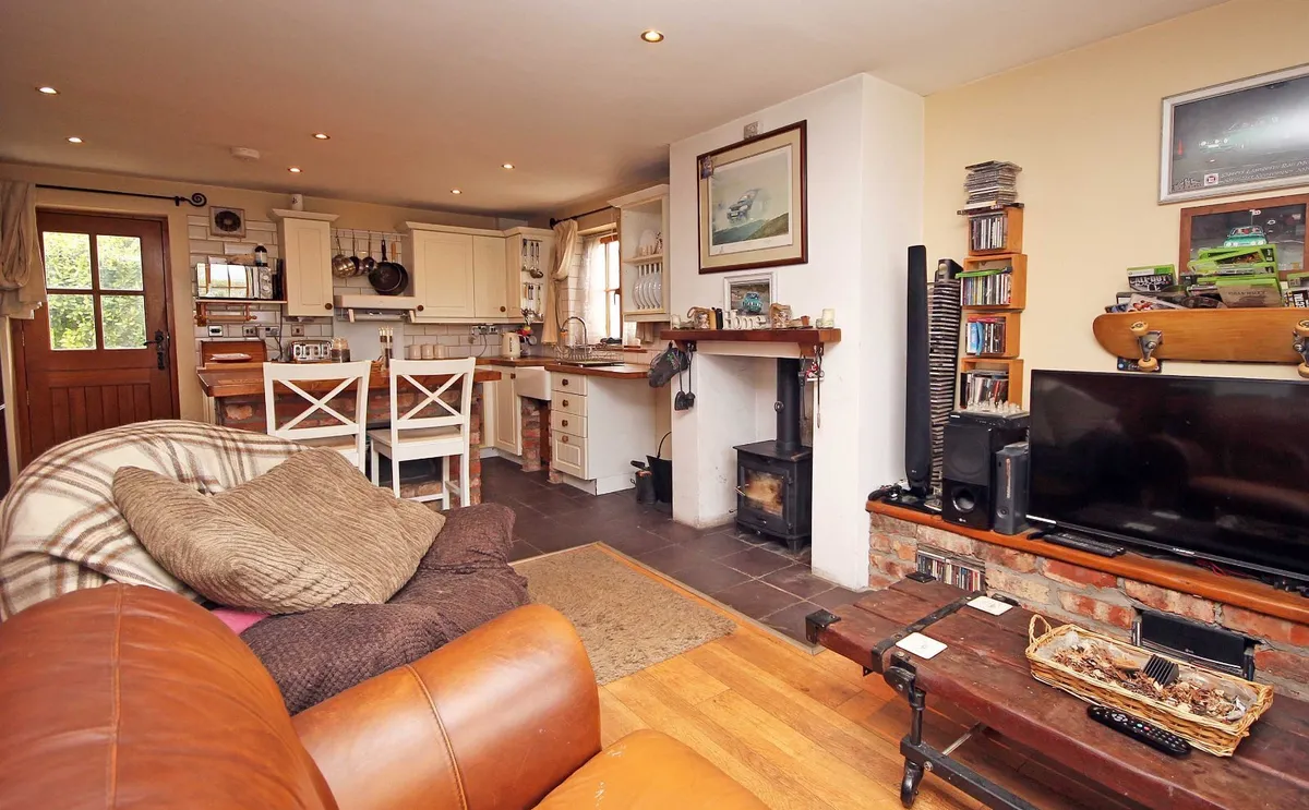 Talwrn, Llangefni, Isle of Anglesey, LL77
