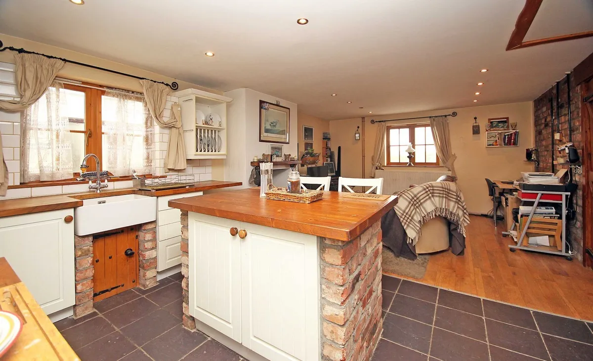 Talwrn, Llangefni, Isle of Anglesey, LL77