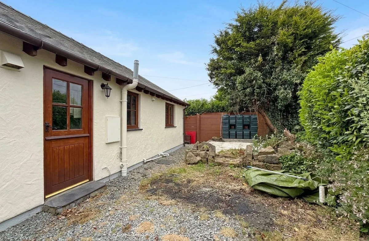 Talwrn, Llangefni, Isle of Anglesey, LL77