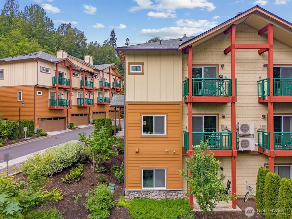 1086 Collier Pl SW, Issaquah, WA 98027