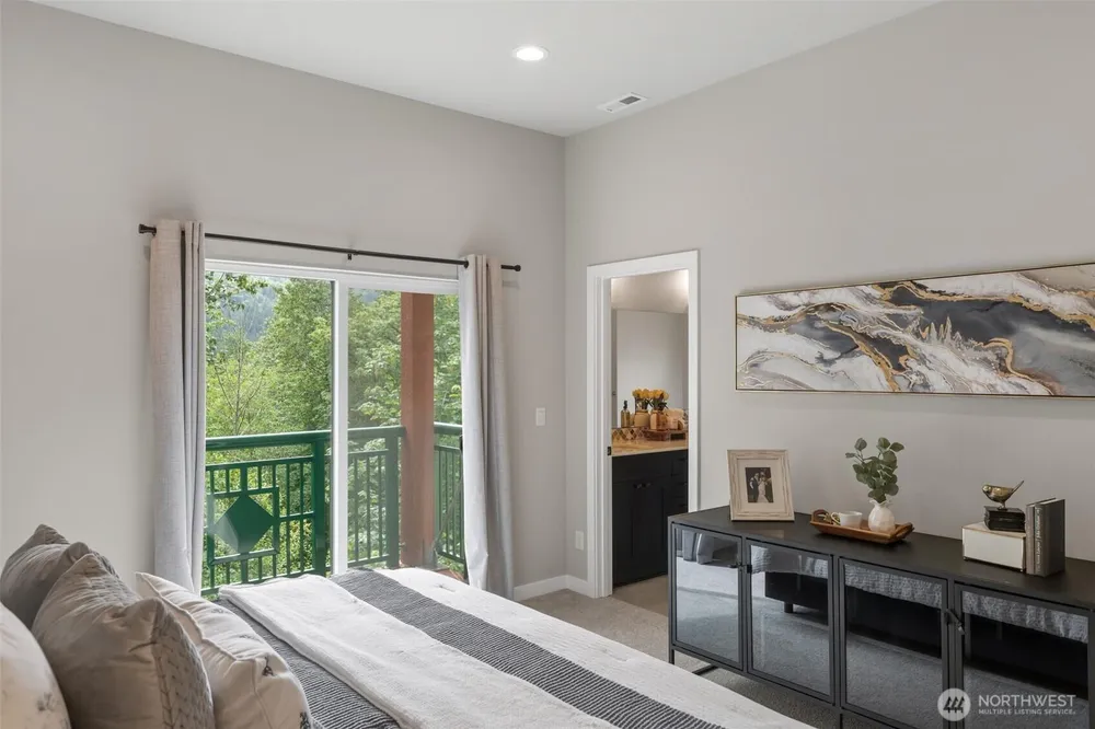 1086 Collier Pl SW, Issaquah, WA 98027