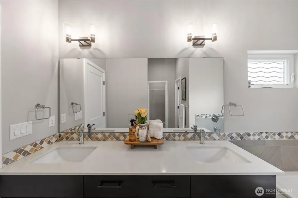 1086 Collier Pl SW, Issaquah, WA 98027