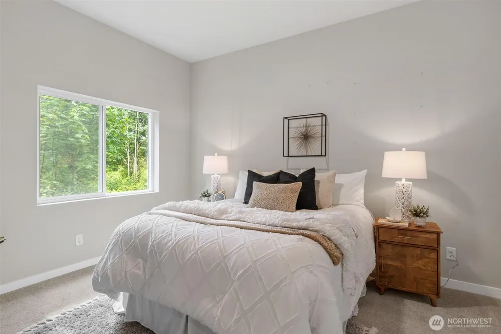 1086 Collier Pl SW, Issaquah, WA 98027