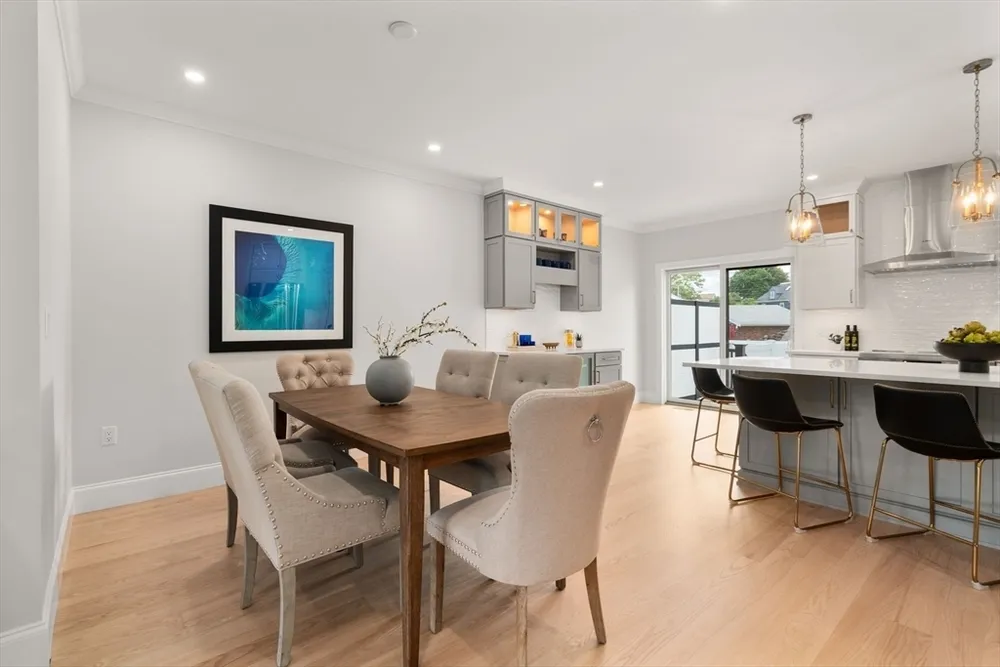 273 Edenfield Ave, Watertown, MA 02472