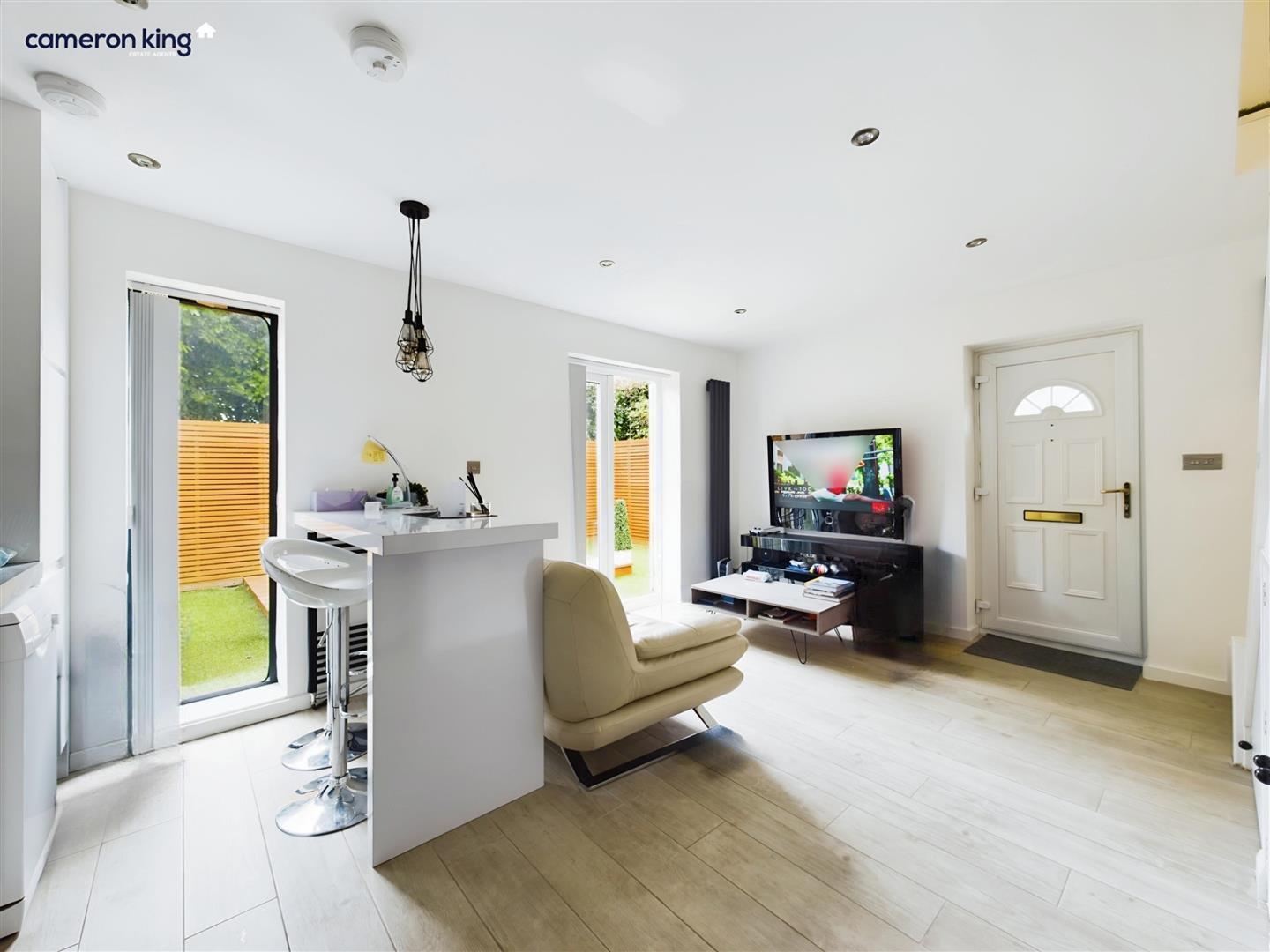 Telford Drive, Cippenham Image 1