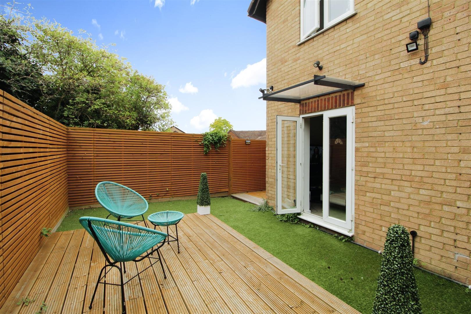 Telford Drive, Cippenham Image 4