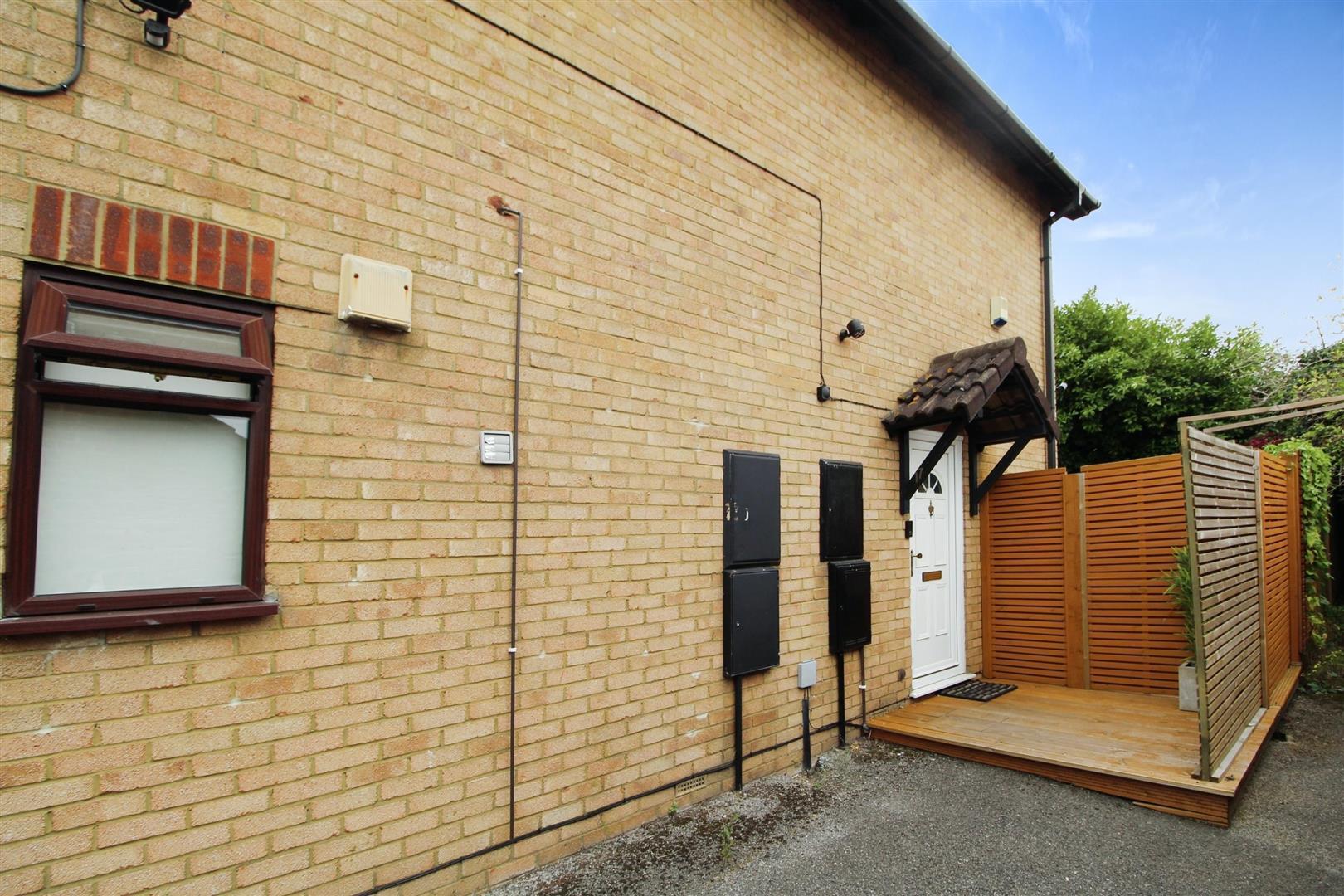 Telford Drive, Cippenham Image 6