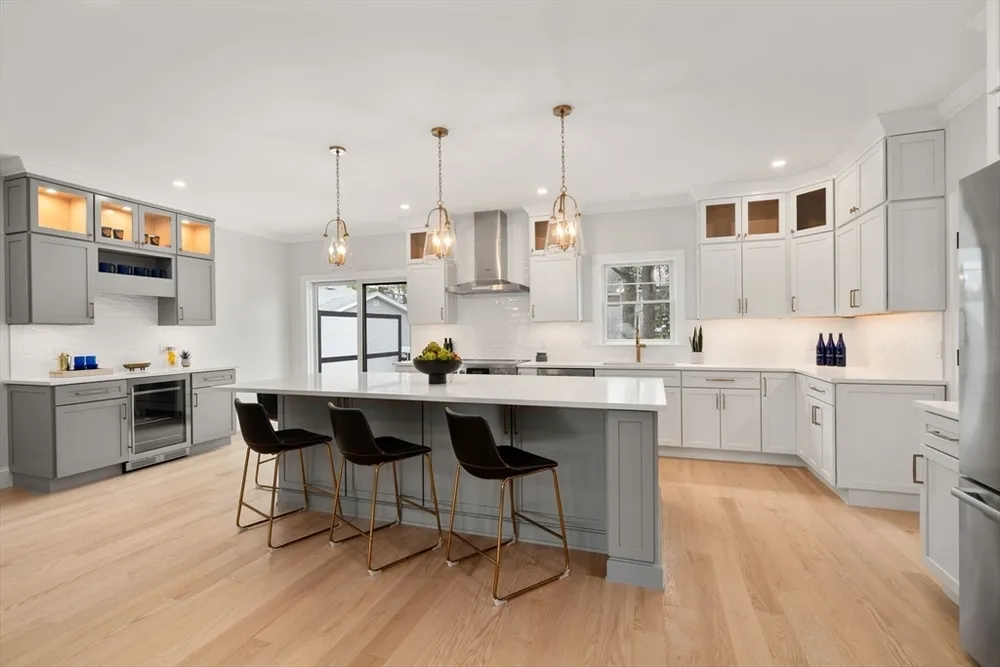 273 Edenfield Ave, Watertown, MA 02472