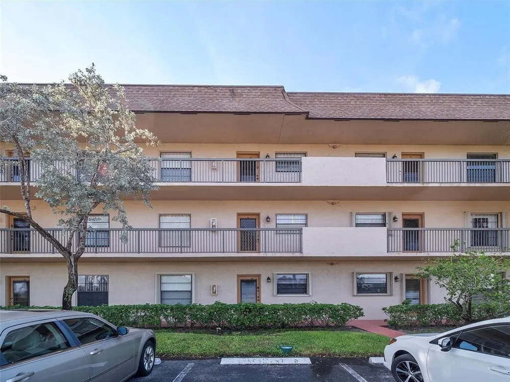 6095 N Sabal Palm Blvd, Tamarac, FL 33319