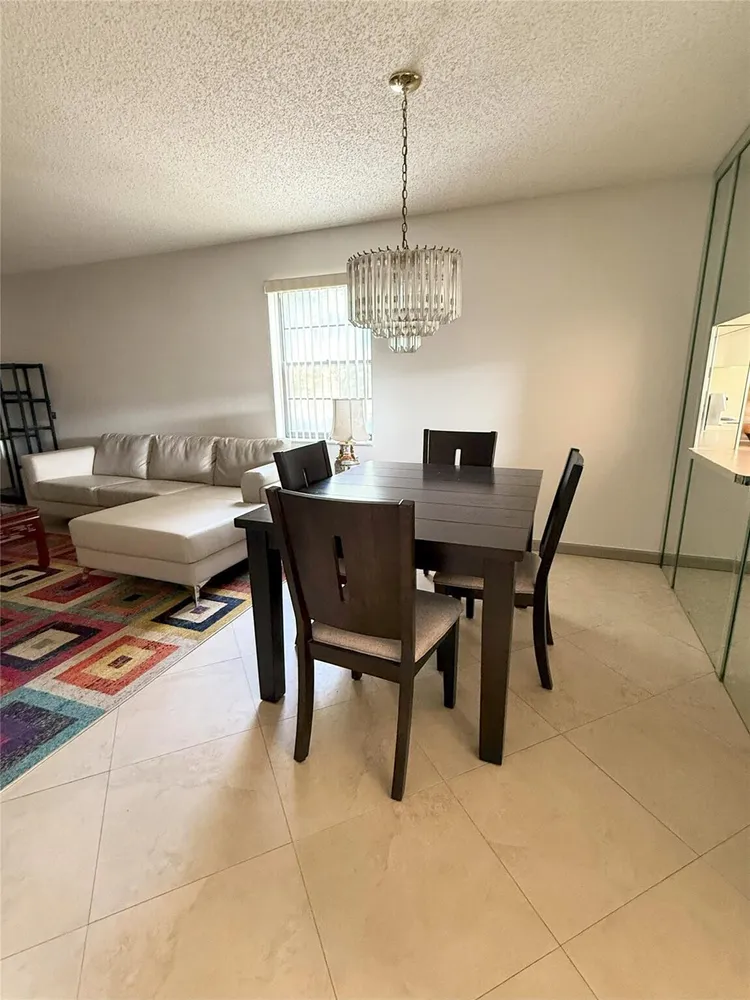 6095 N Sabal Palm Blvd, Tamarac, FL 33319