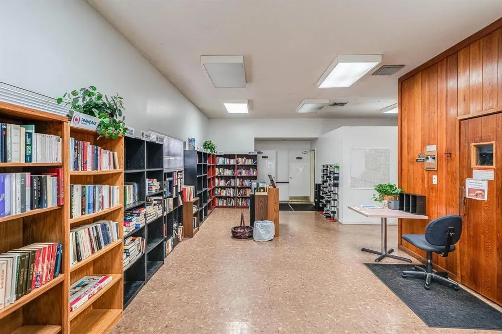 6095 N Sabal Palm Blvd, Tamarac, FL 33319