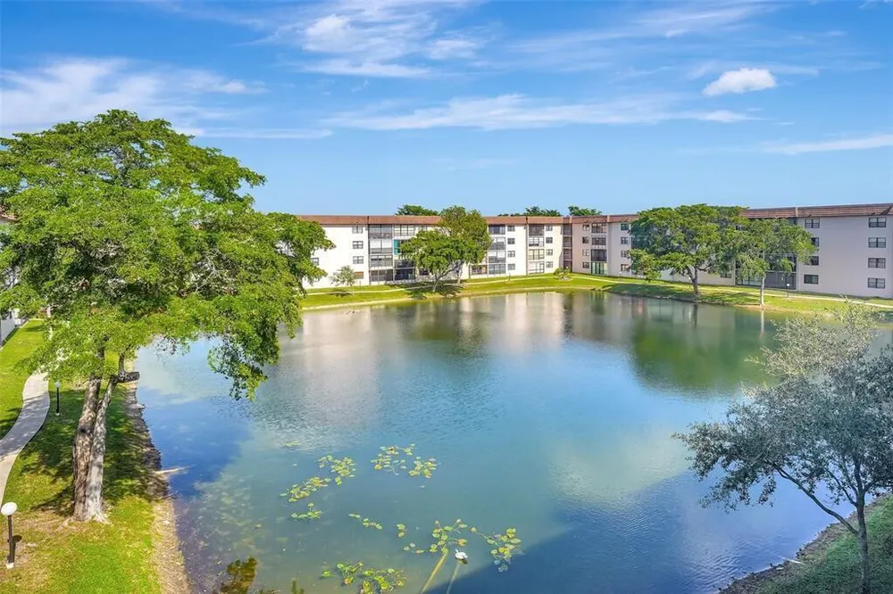 6095 N Sabal Palm Blvd, Tamarac, FL 33319