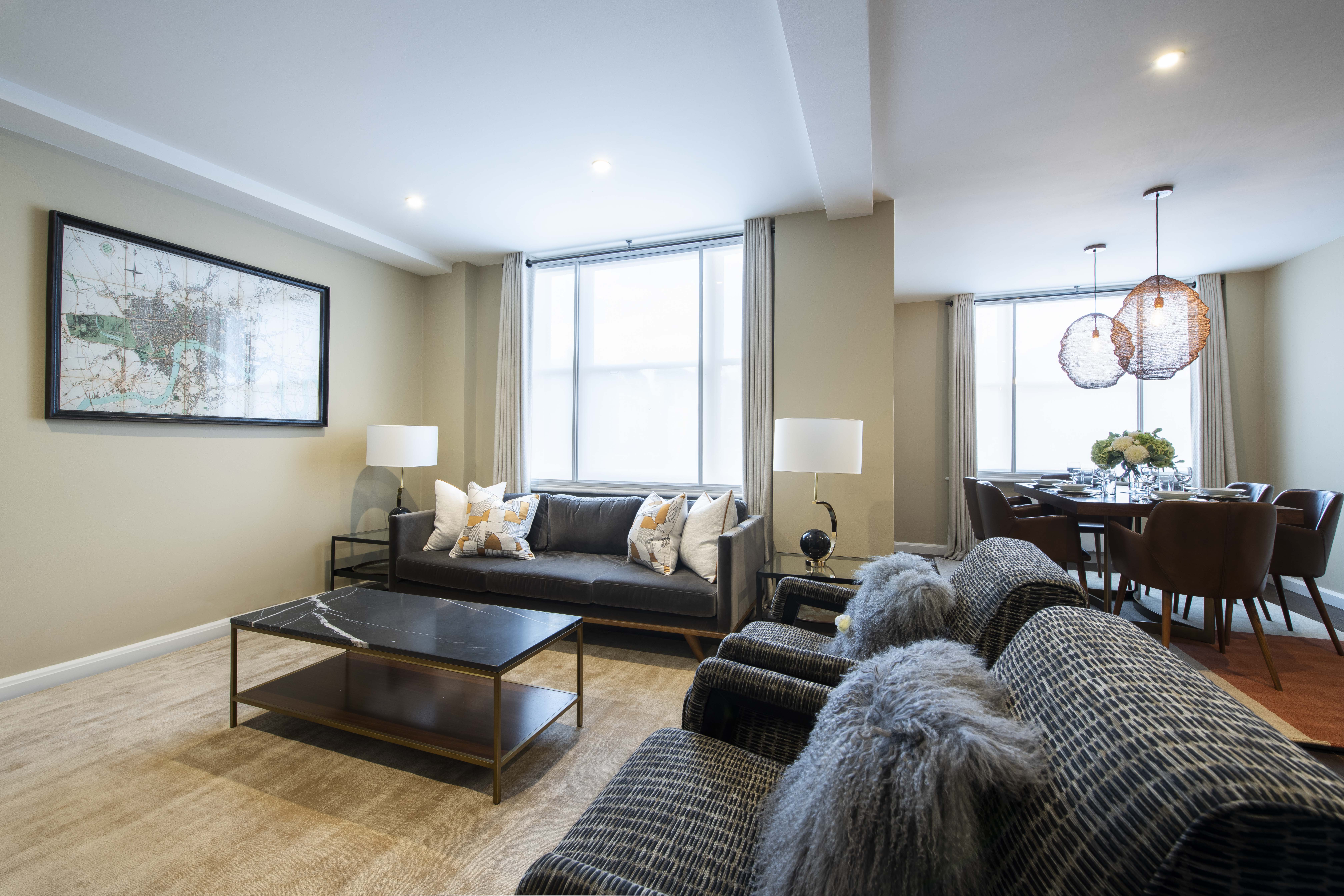 Luxury Three Bedroom Apartment To Let  Hill Street  W1 Image 1