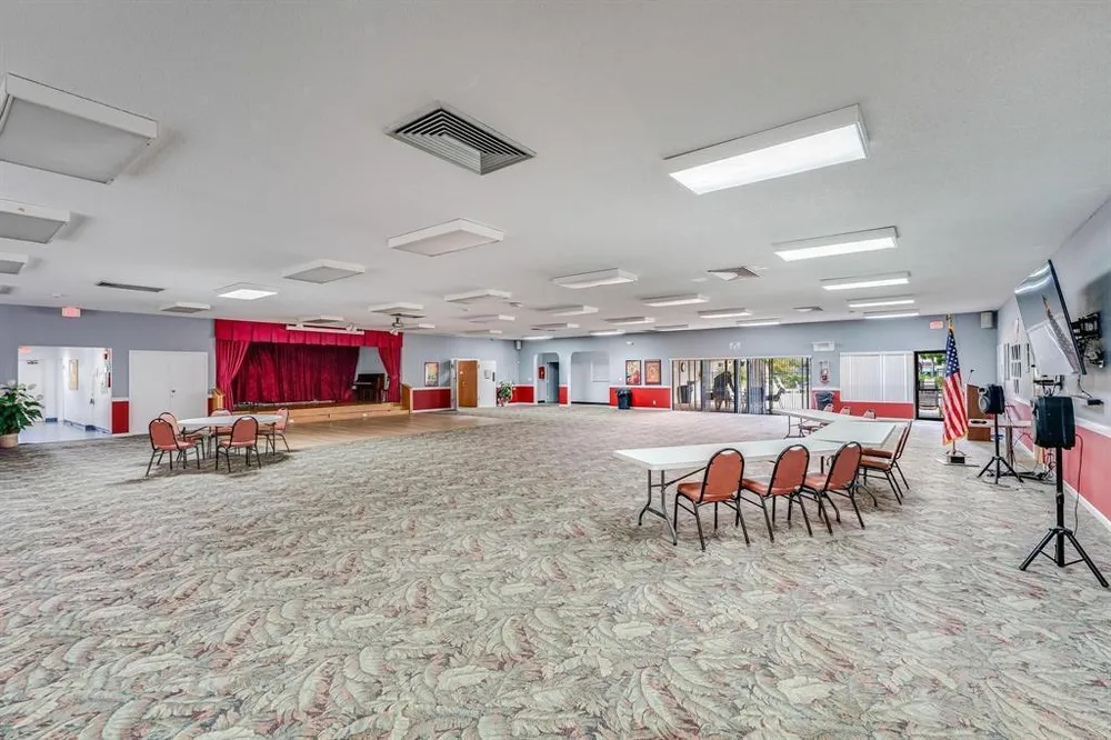 6095 N Sabal Palm Blvd, Tamarac, FL 33319