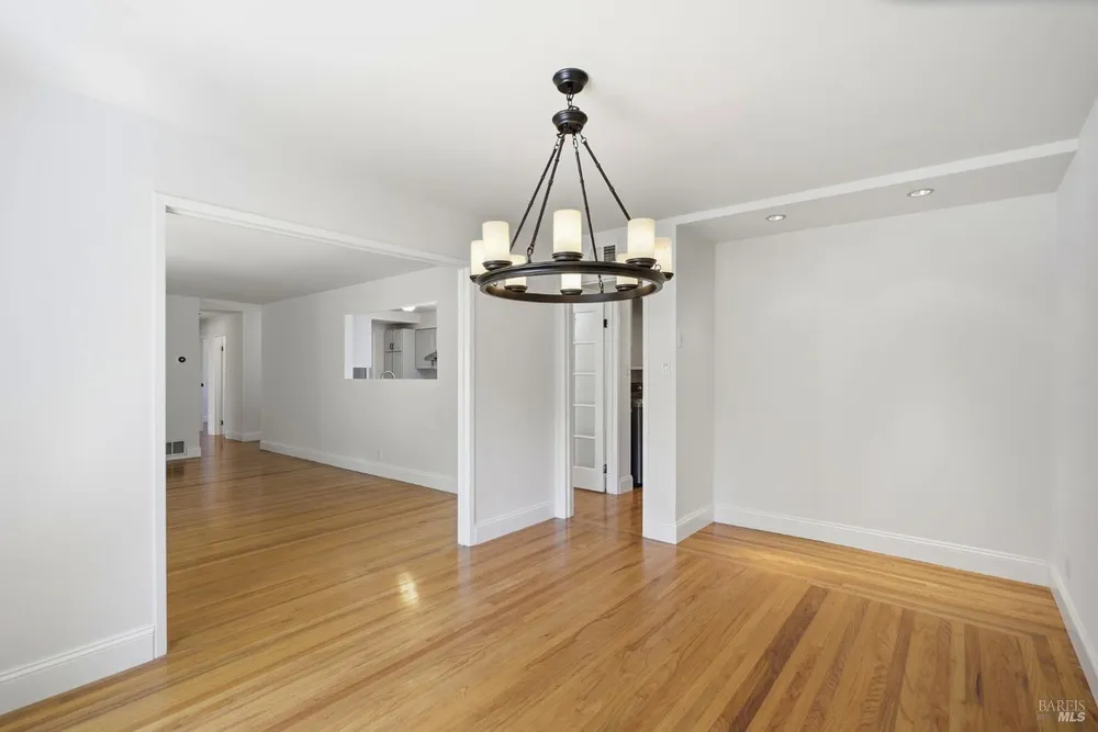 165 Alameda de la Loma, Novato, CA 94949