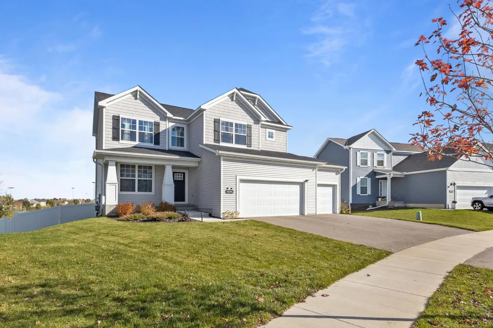 19294 Clearwater Loop, Farmington, MN 55024