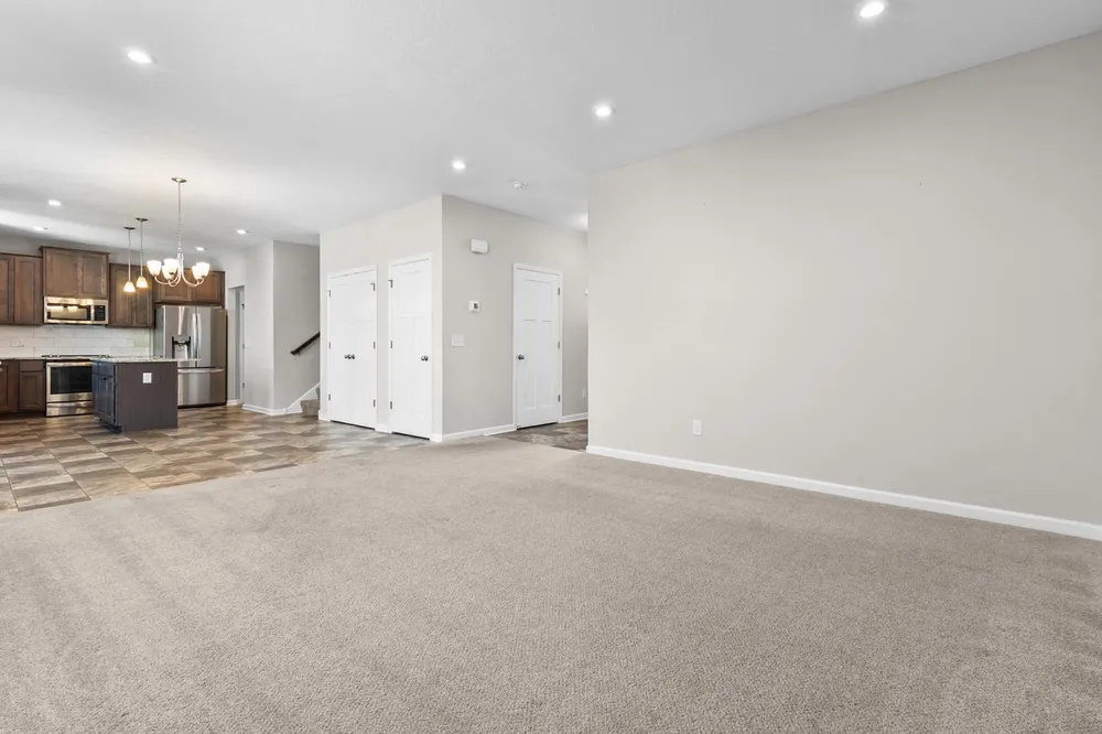 19294 Clearwater Loop, Farmington, MN 55024
