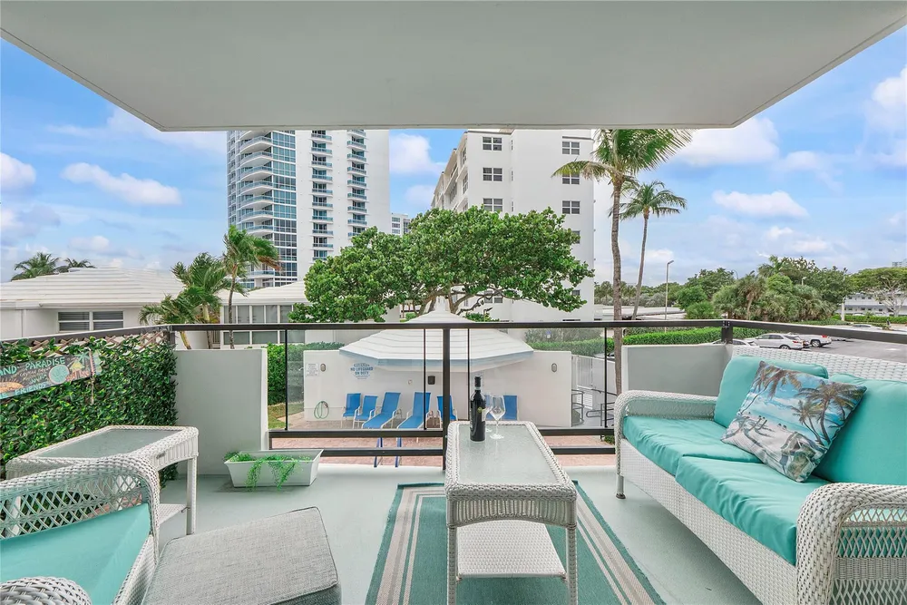 1500 S Ocean Blvd, Pompano Beach, FL 33062