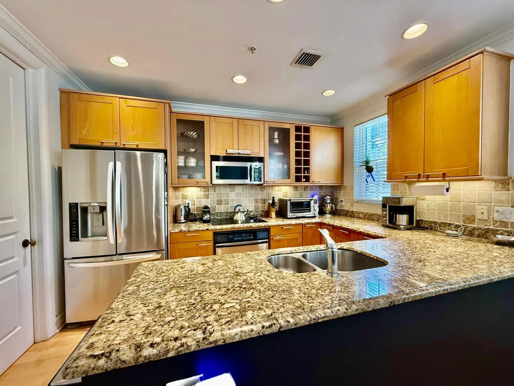 349 E Mallory Circle, Delray Beach, FL 33483