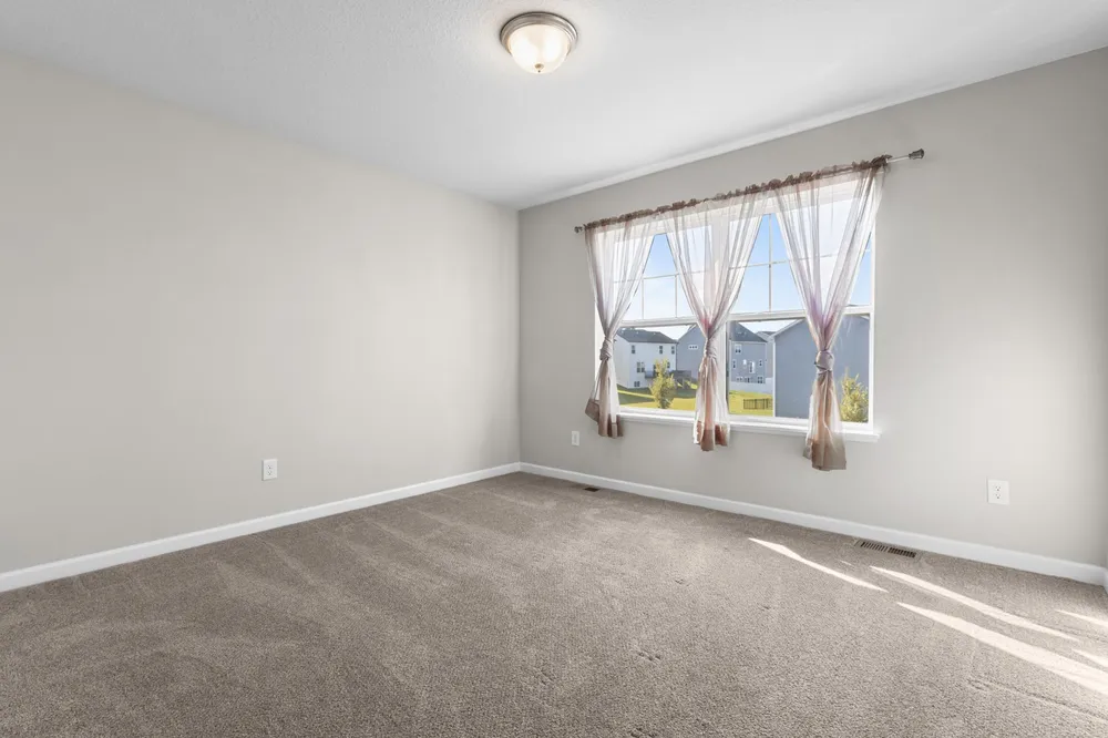 19294 Clearwater Loop, Farmington, MN 55024