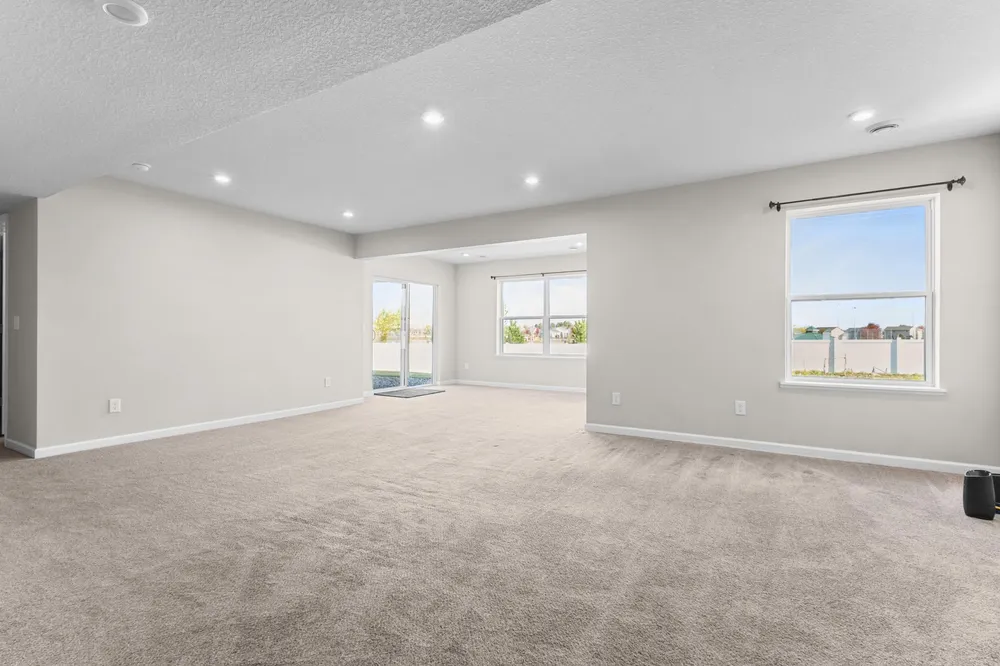 19294 Clearwater Loop, Farmington, MN 55024