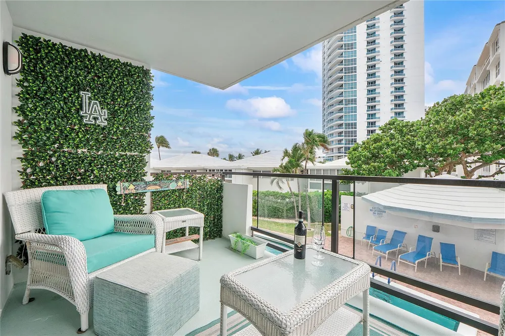 1500 S Ocean Blvd, Pompano Beach, FL 33062