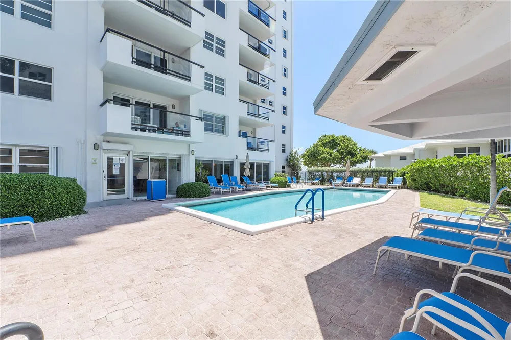 1500 S Ocean Blvd, Pompano Beach, FL 33062