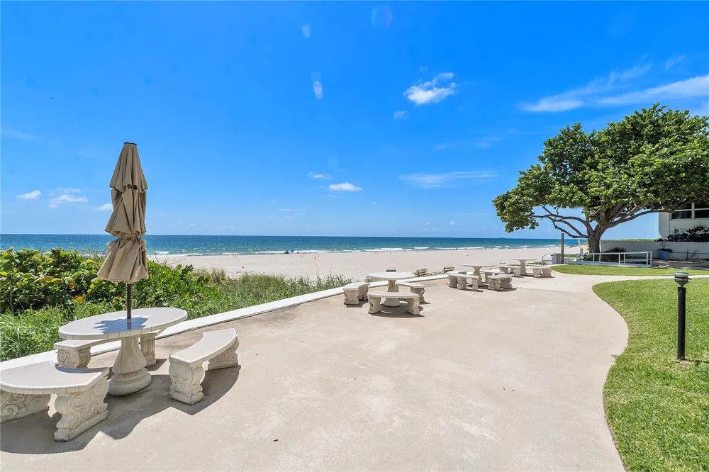 1500 S Ocean Blvd, Pompano Beach, FL 33062