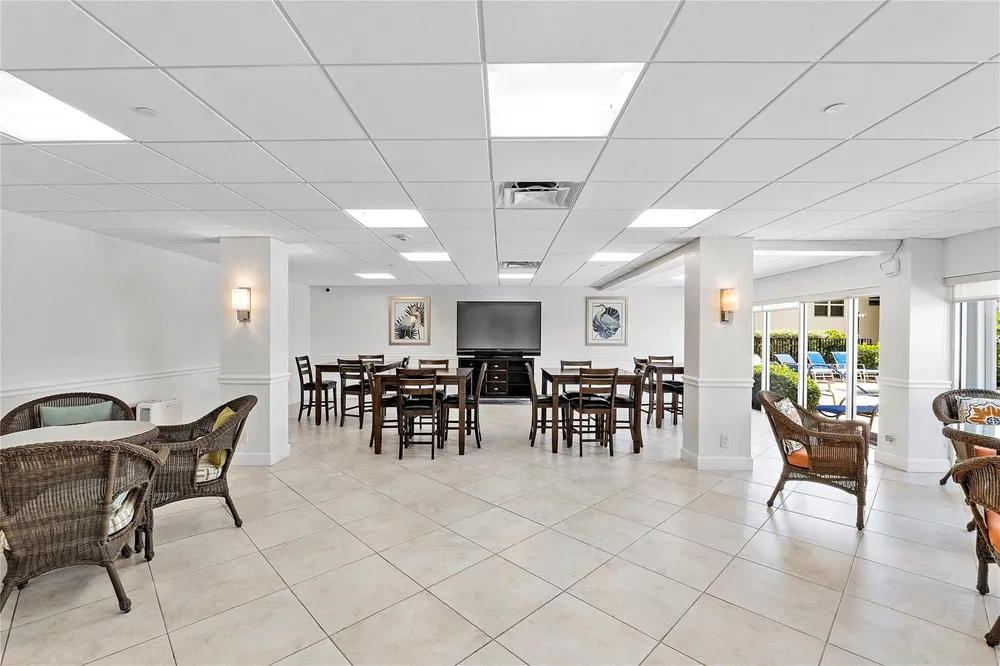 1500 S Ocean Blvd, Pompano Beach, FL 33062