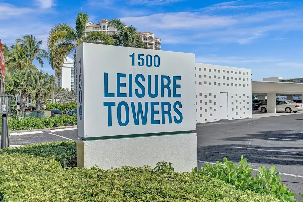 1500 S Ocean Blvd, Pompano Beach, FL 33062